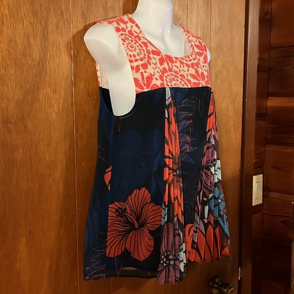 Desigual Sleeveless Blouse size Medium - Picture 4 of 12